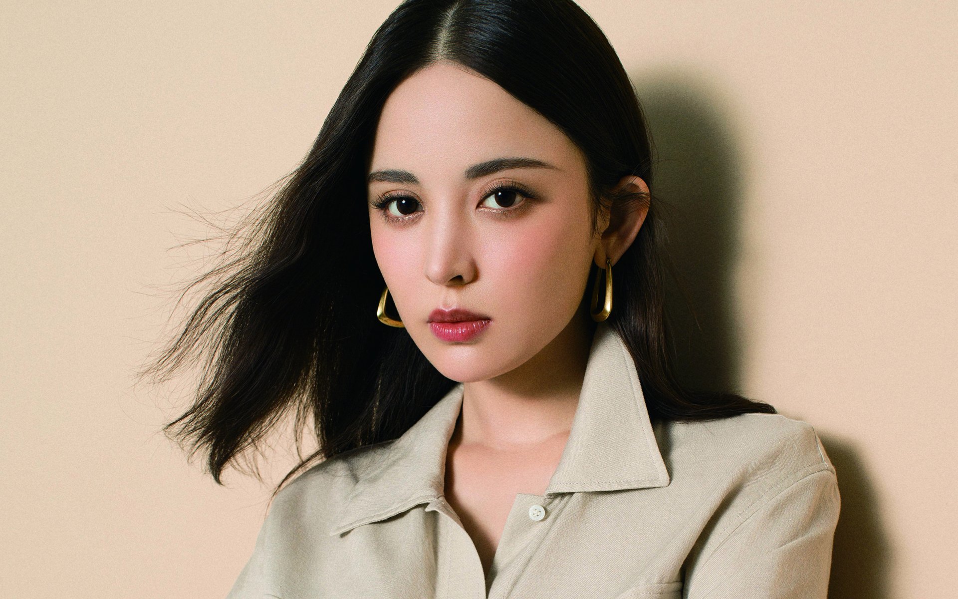 AYX官网-拜仁中场新星崭露头角，连续5场表现抢眼，拜仁 中场