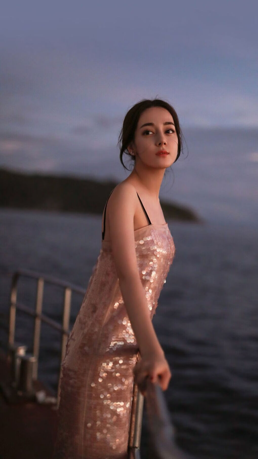 爱游戏平台-新华社评选出2024年中国体育十大新闻，强调全民健身和全民健康深度融合