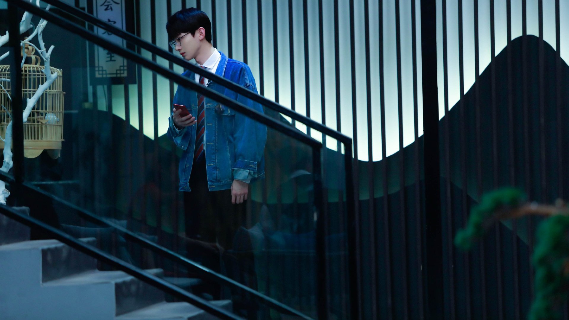 爱游戏官方网站-法国足球联赛赛况反复激烈，局势扑朔迷离，法国足球近期比赛比分