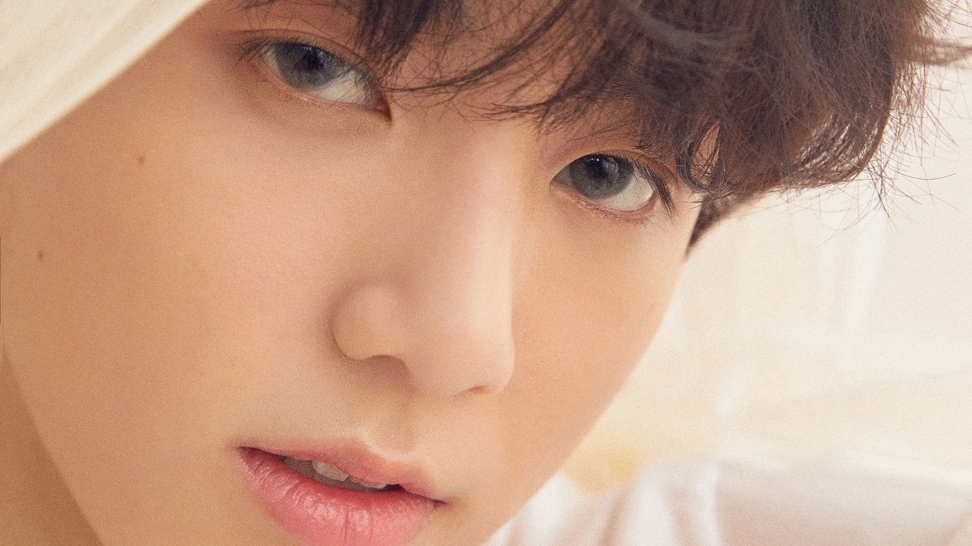 爱游戏登录入口-美洲杯巅峰对决：明星阵容激荡全场，美洲杯冠军争夺